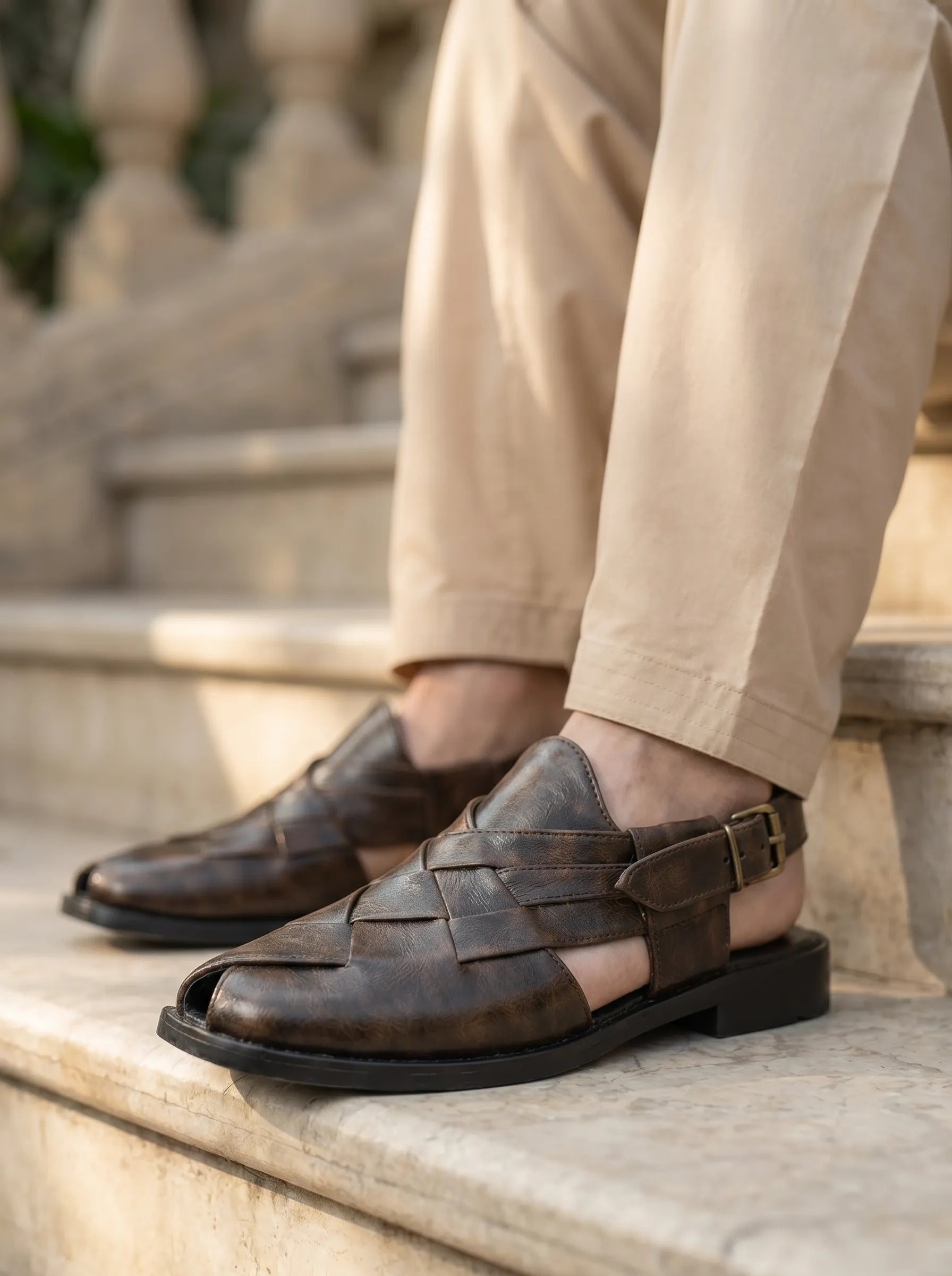 The Durbar Classic Peshawari Sandal - (Black & Brown)